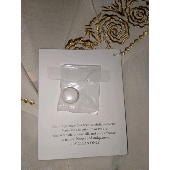 NWT Vtg DVF 100% Silk Blouse Sz L Ivory Gold Floral Embroidery Luxury Designer - Picture 15 of 15